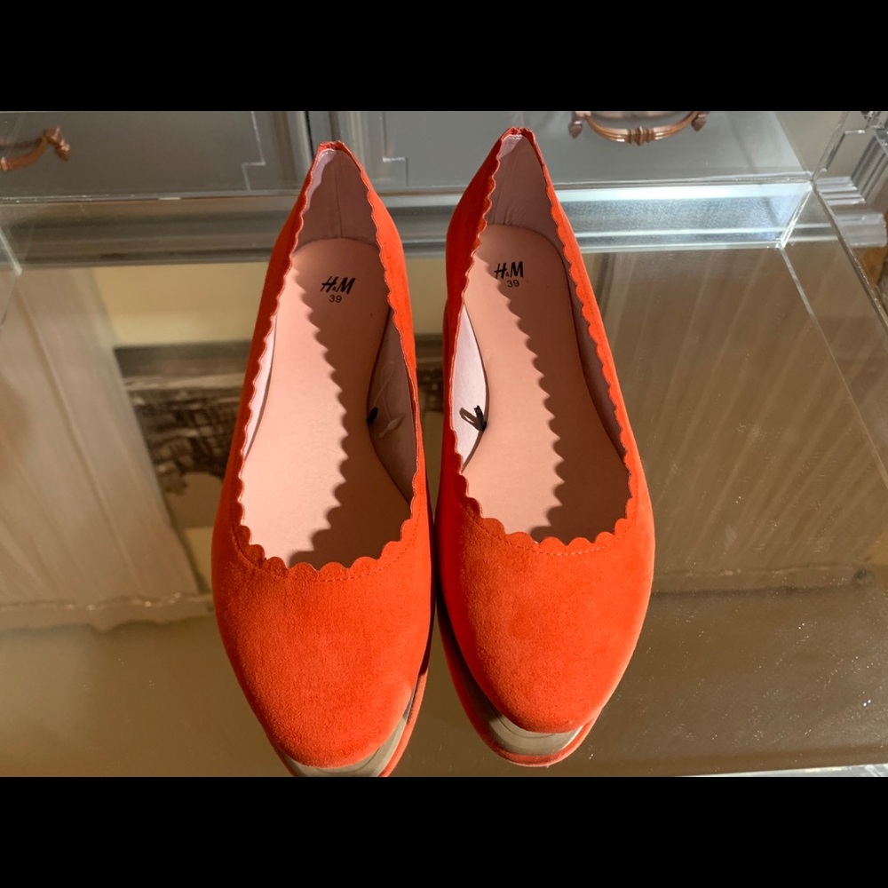 Orange H&M suede ballet flats NWOT